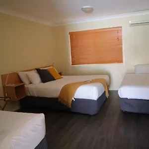 country-roads-motor-inn-gayndah.queenslandhotels.net/