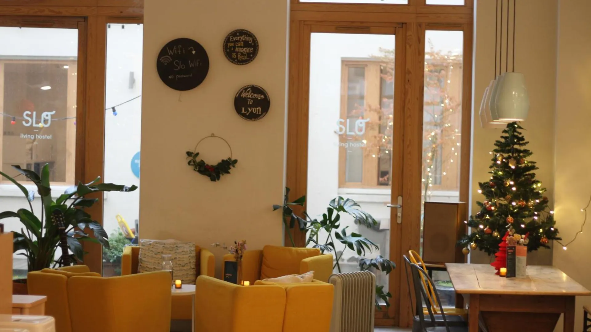 Slo Hostel Lyon Saxe