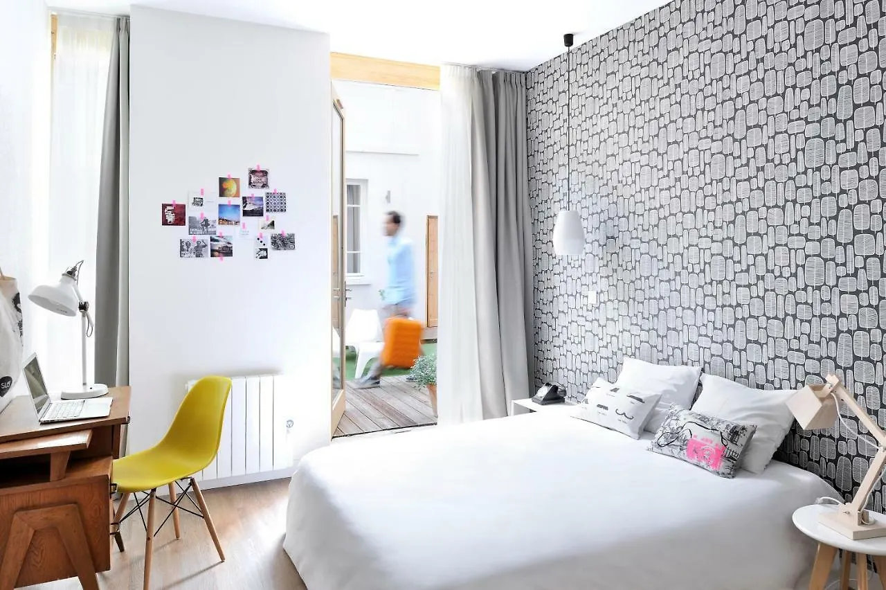 Slo Hostel Lyon Saxe